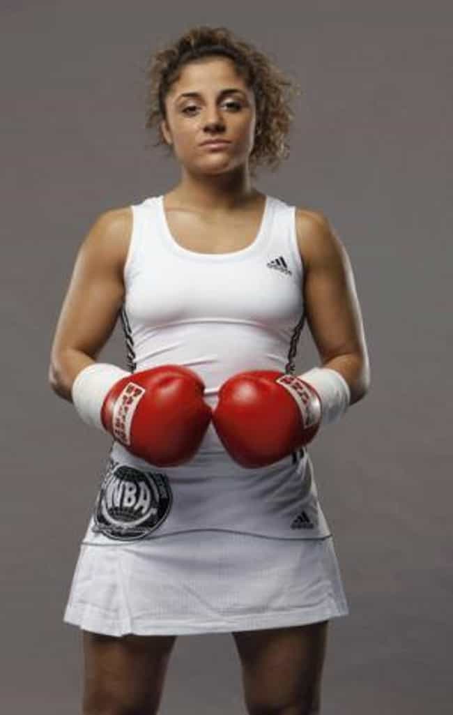susianna-kentikian-boxers-photo-u1